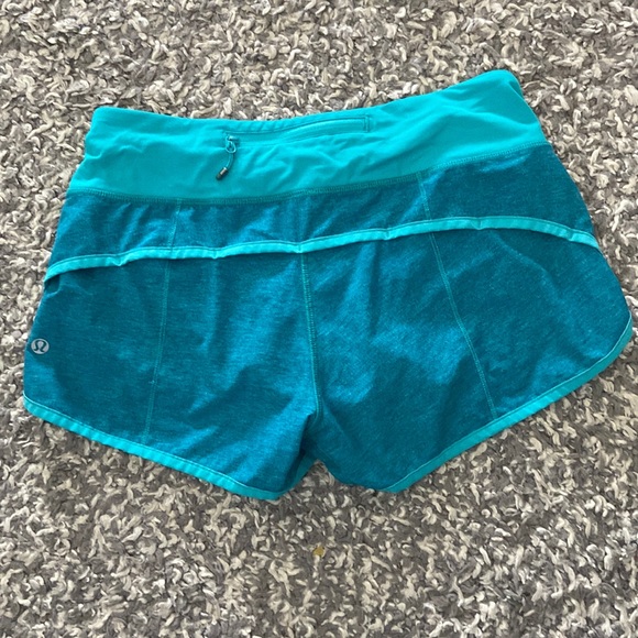 Lululemon Speed Short *4-way Stretch
Heathered Printed Sea Mist Blue - Picture 3 of 8
